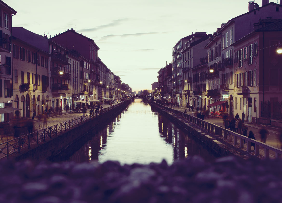 Video Post with Sidebar